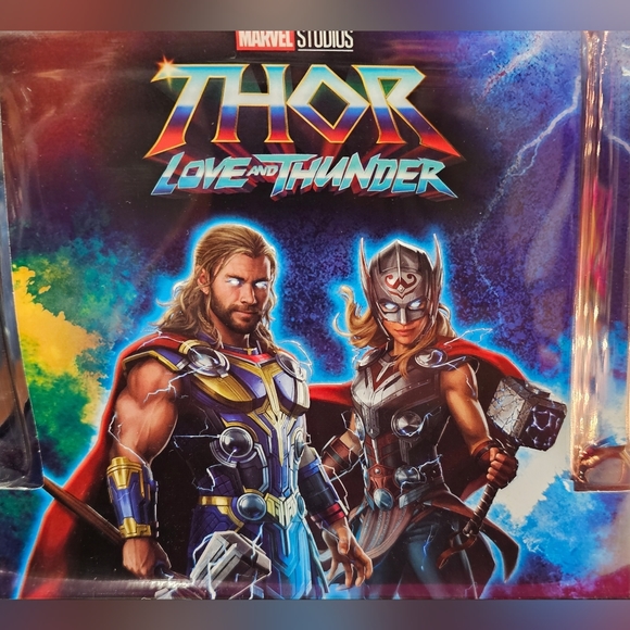 Disney Marvel Avengers Thor: Love & Thunder 8-Piece PVC Figure Play Set - Picture 4 of 15